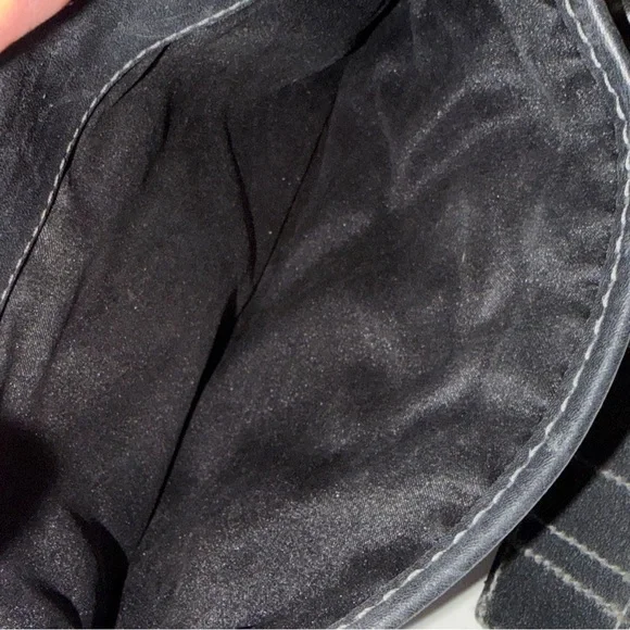 ๐ Coach Signature Bleecker Bag Black
F0794-11434 and Wallet Braided Leather - Picture 11 of 16